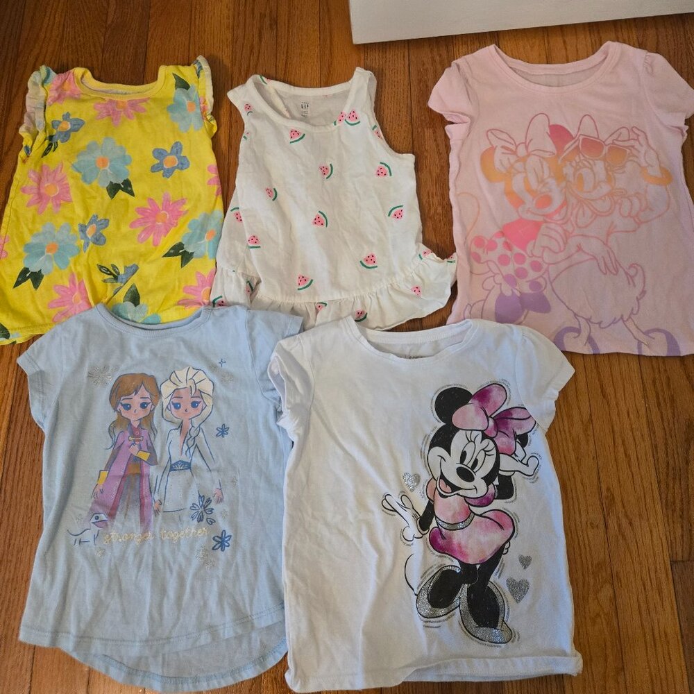 Bundle of five tshirts girls size 3T